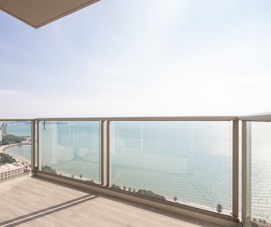 barandilla con perfil inferior